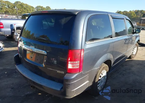 2009 Chrysler Town & Country Lx z USA, uszkodzony, nr VIN 2A8HR44E79R549079